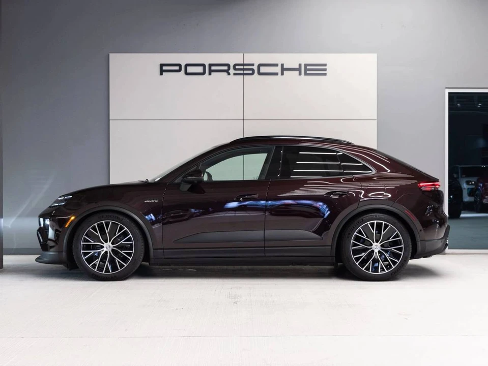 2025 Porsche Macan Electric - Image 2 of 5