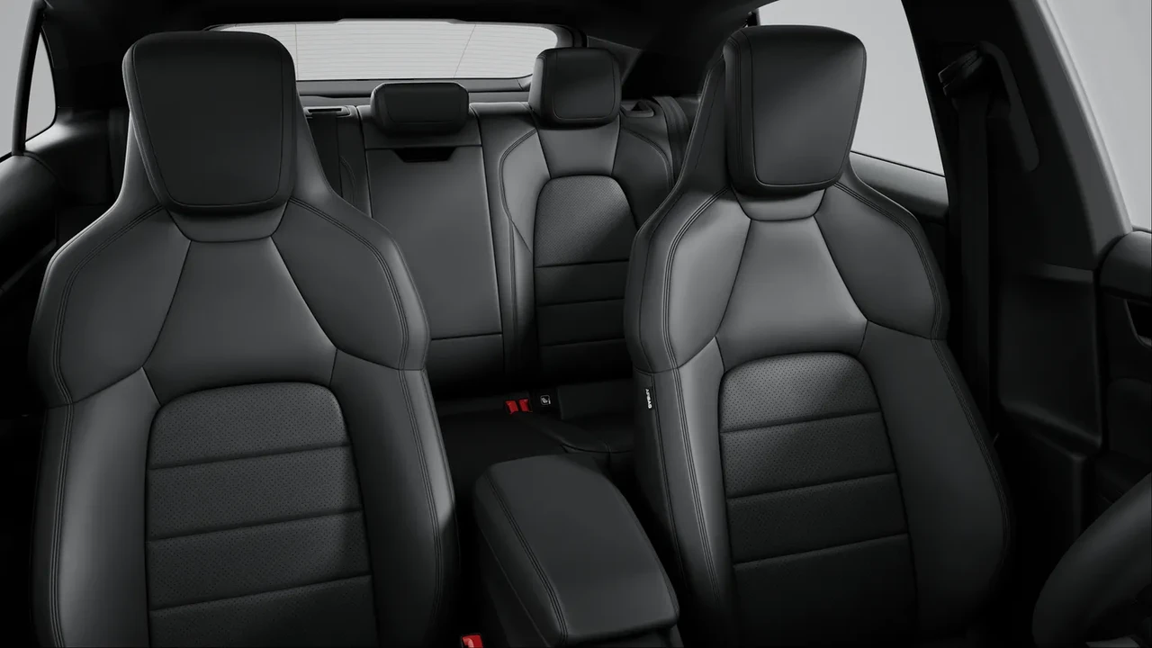2025 Porsche Macan Electric - Image 7 of 7