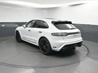 2025 Porsche Macan GTS - Image 3 of 4