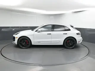 2025 Porsche Macan GTS - Image 2 of 4