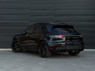 2025 Porsche Macan GTS - Image 3 of 4