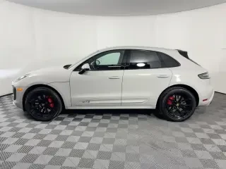 2025 Porsche Macan GTS - Image 2 of 4