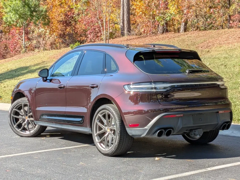 2025 Porsche Macan GTS - Image 3 of 8