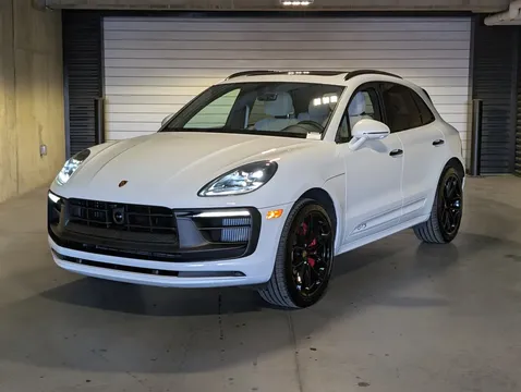 2025 Porsche Macan GTS