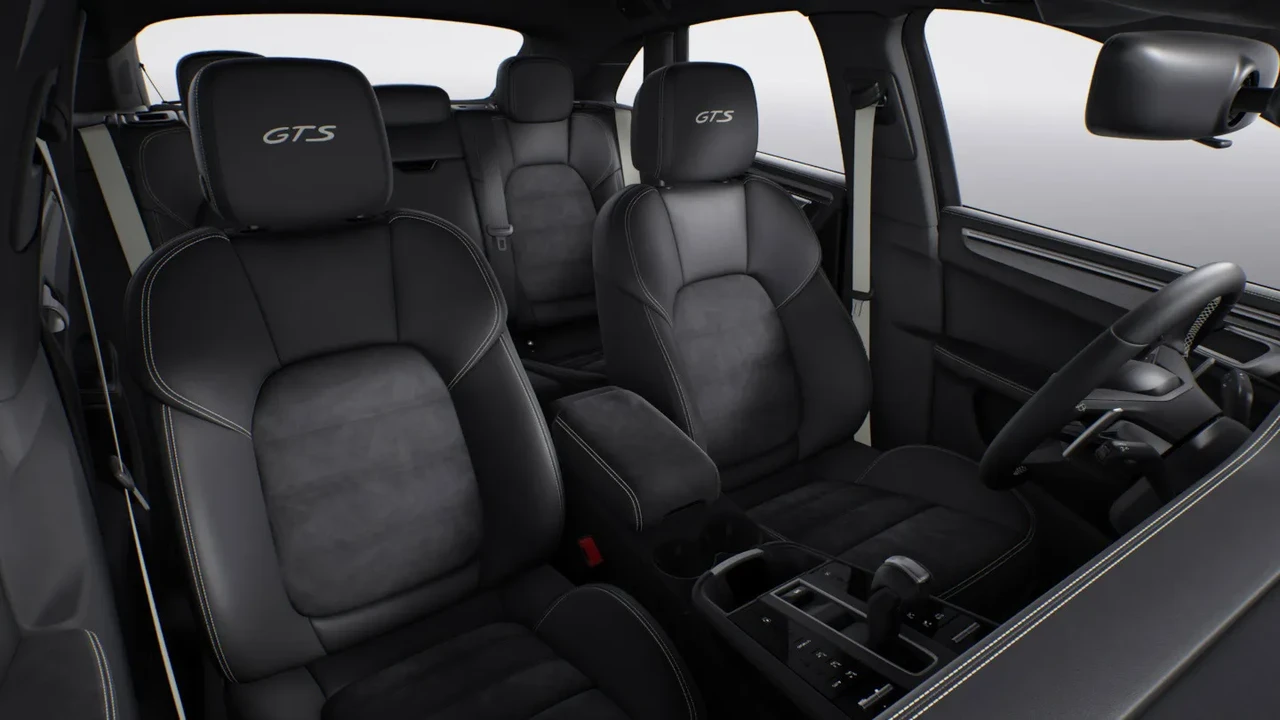 2025 Porsche Macan GTS - Image 8 of 10