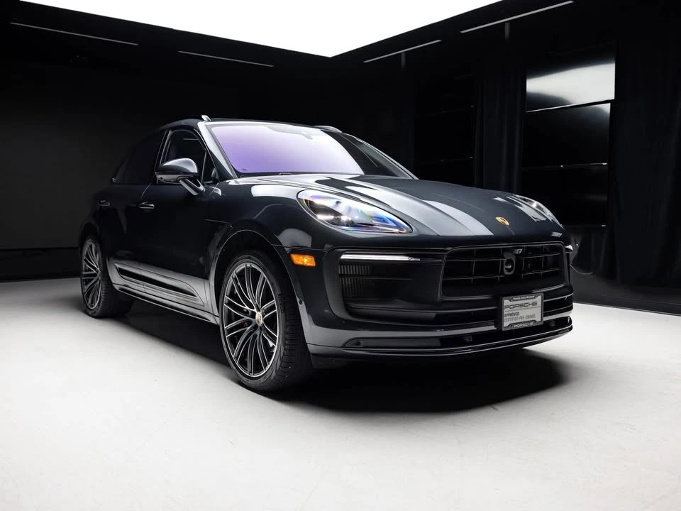 2025 Porsche Macan GTS - Image 3 of 20