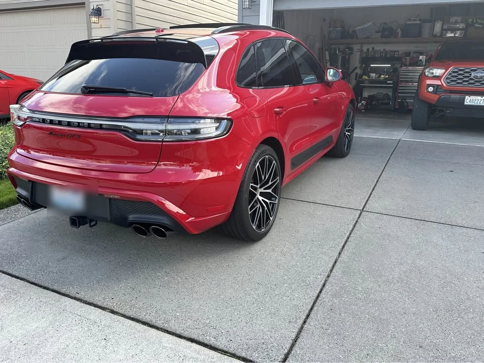 2025 Porsche Macan GTS - Image 3 of 7
