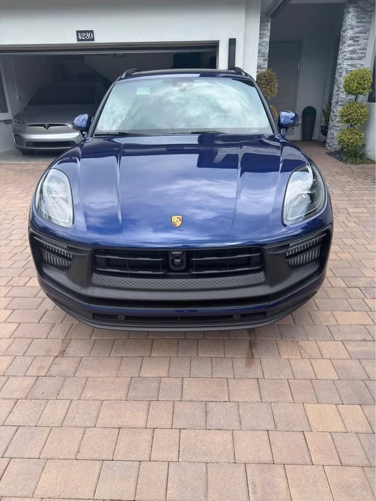 2025 Porsche Macan GTS - Image 8 of 17