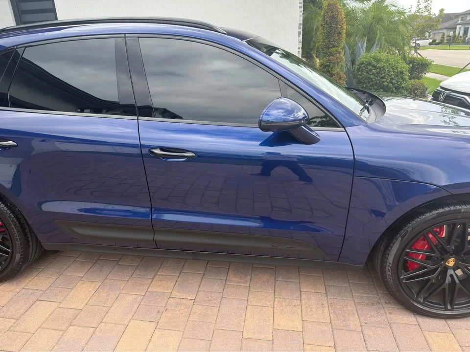 2025 Porsche Macan GTS - Image 11 of 17