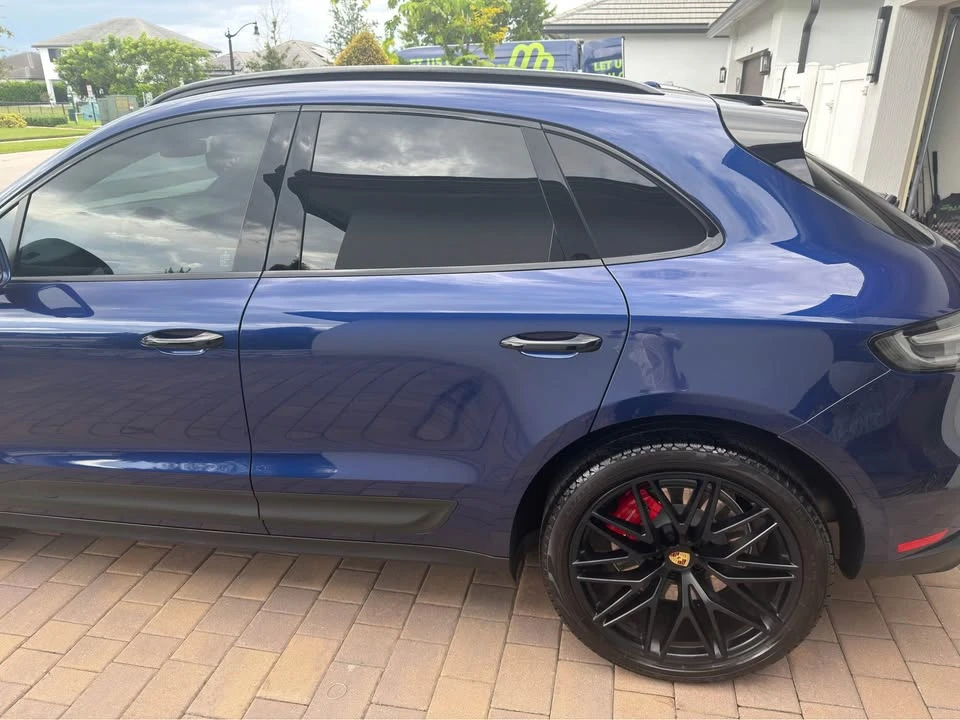 2025 Porsche Macan GTS - Image 6 of 17