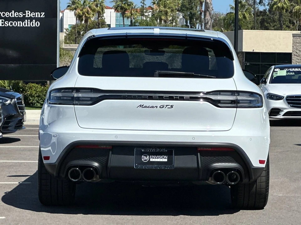 2025 Porsche Macan GTS - Image 4 of 31