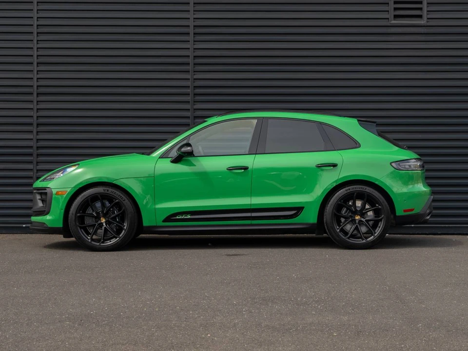 2025 Porsche Macan GTS - Image 2 of 5