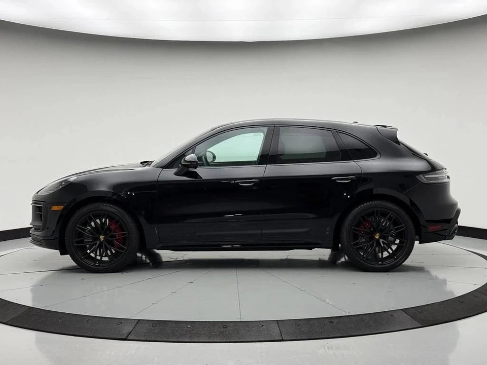 2025 Porsche Macan GTS - Image 2 of 4