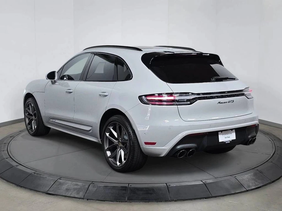 2025 Porsche Macan GTS - Image 3 of 5