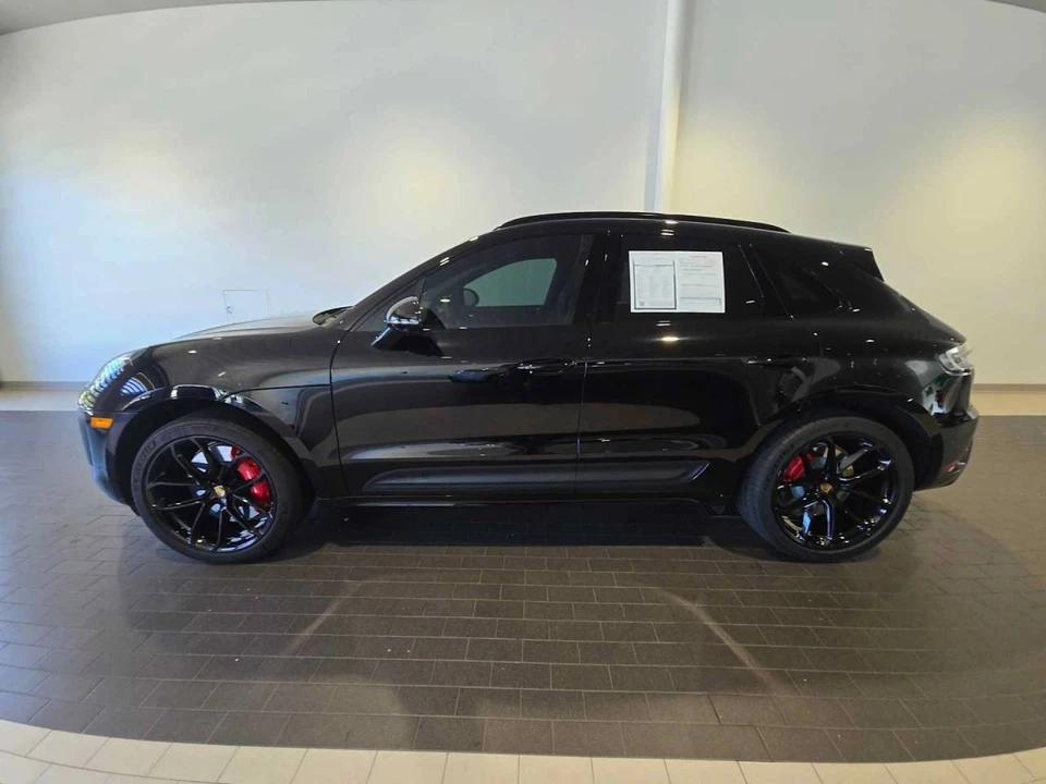 2025 Porsche Macan GTS - Image 2 of 5