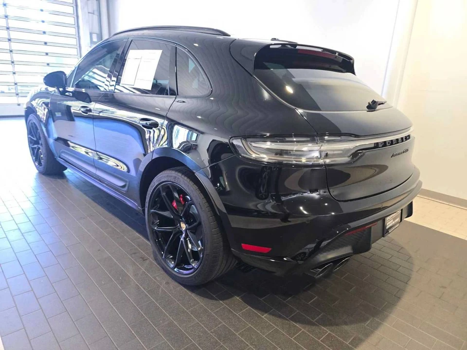 2025 Porsche Macan GTS - Image 3 of 5