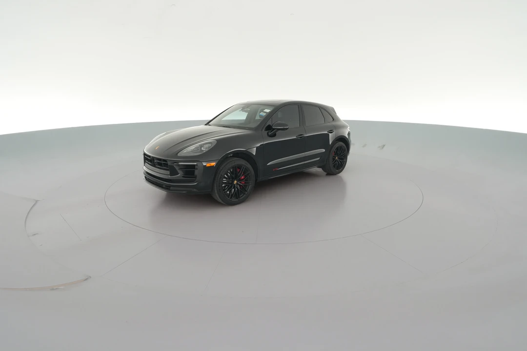 2025 Porsche Macan GTS - Image 25 of 31