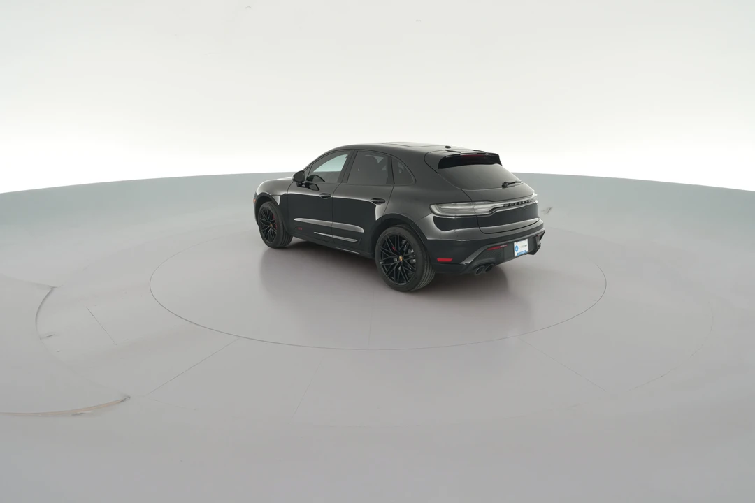2025 Porsche Macan GTS - Image 29 of 31