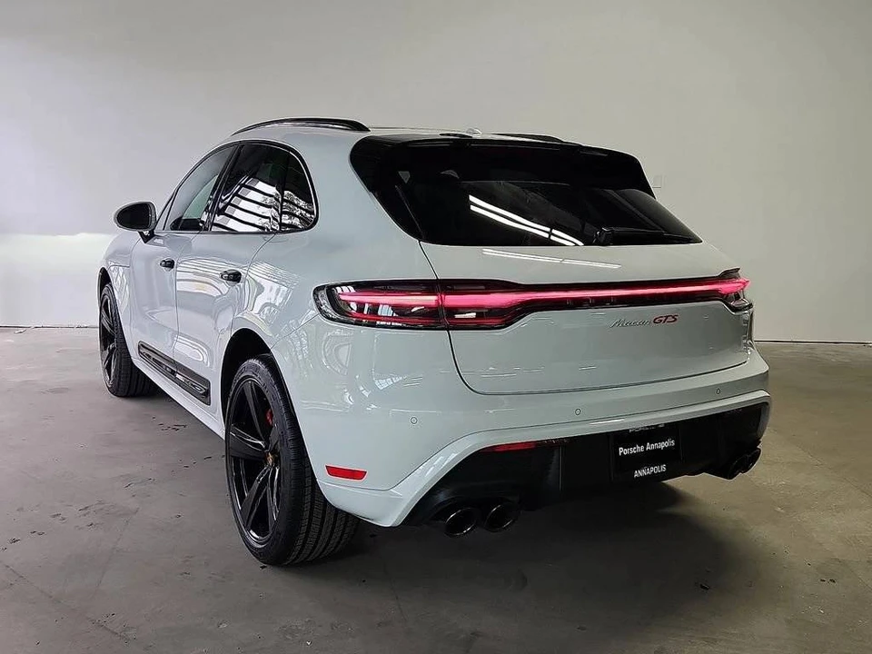 2025 Porsche Macan GTS - Image 3 of 5