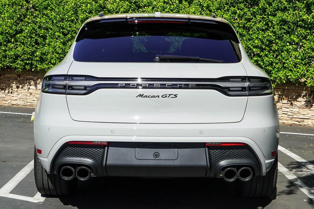 2025 Porsche Macan GTS - Image 7 of 12