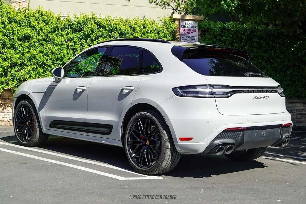 2025 Porsche Macan GTS - Image 6 of 12