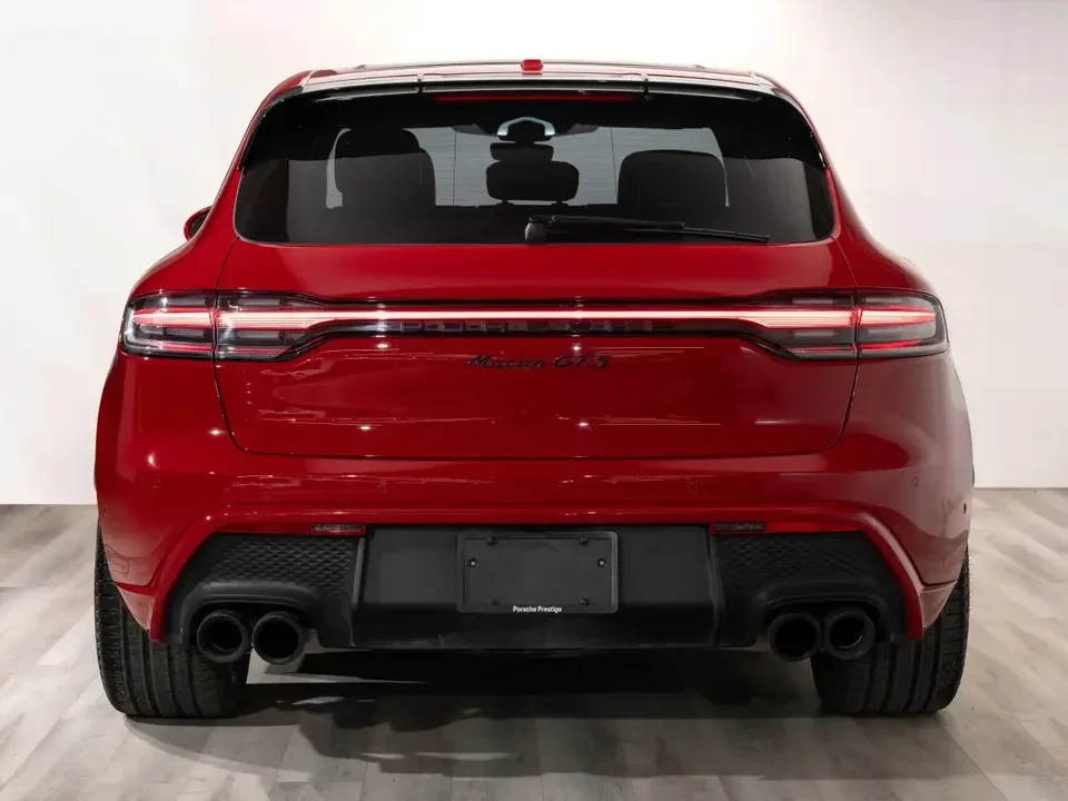 2025 Porsche Macan GTS - Image 14 of 20