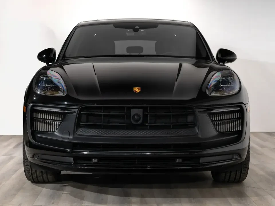 2025 Porsche Macan GTS - Image 4 of 20