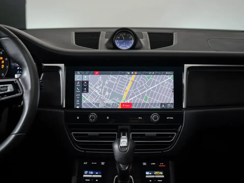 2025 Porsche Macan GTS - Image 20 of 20