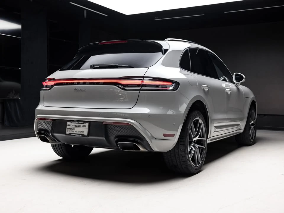 2025 Porsche Macan - Image 5 of 20