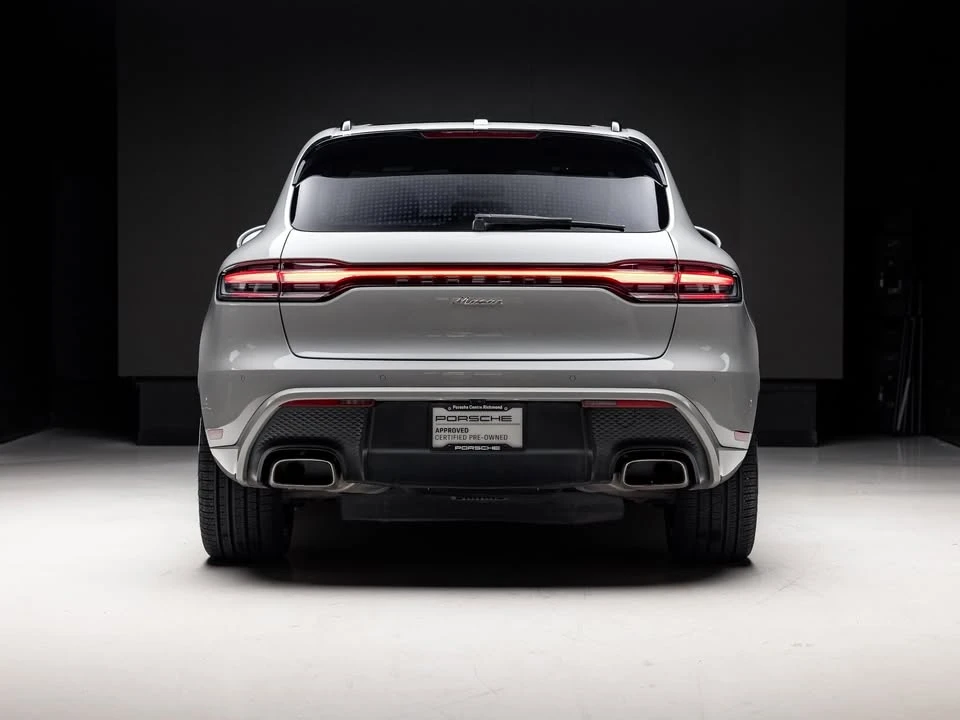 2025 Porsche Macan - Image 6 of 20