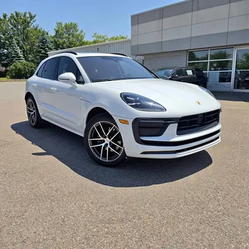 2025 Porsche Macan