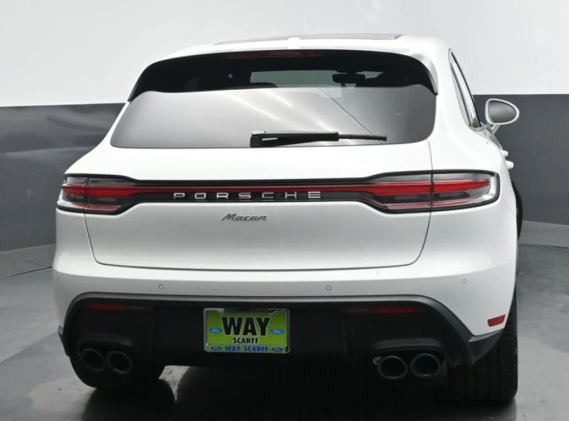 2025 Porsche Macan Electric - Image 4 of 12