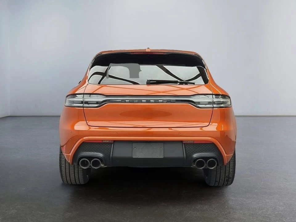 2025 Porsche Macan Electric - Image 4 of 10