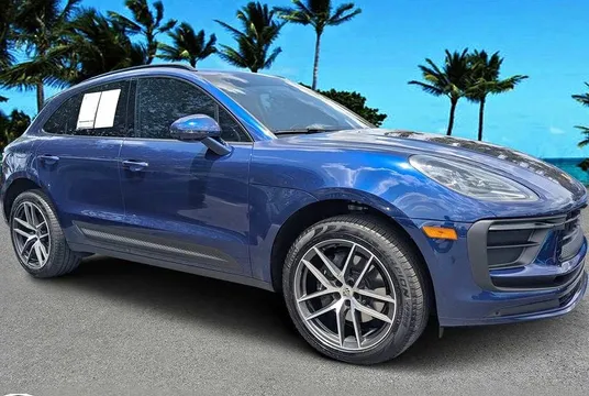 2025 Porsche Macan