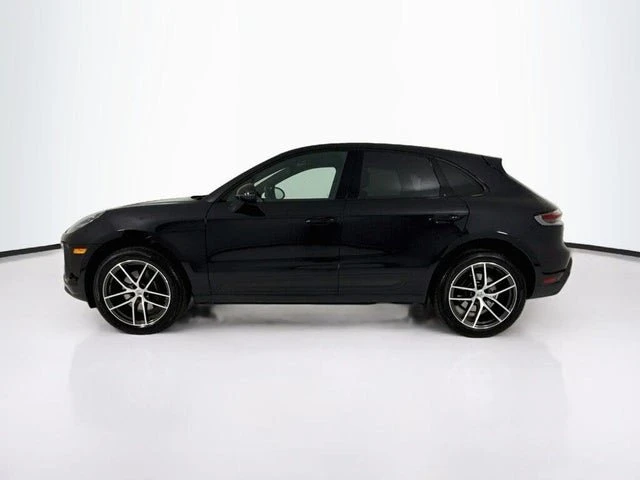 2025 Porsche Macan Electric - Image 2 of 20