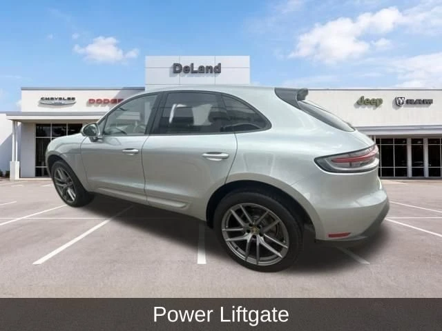 2025 Porsche Macan Electric - Image 6 of 20