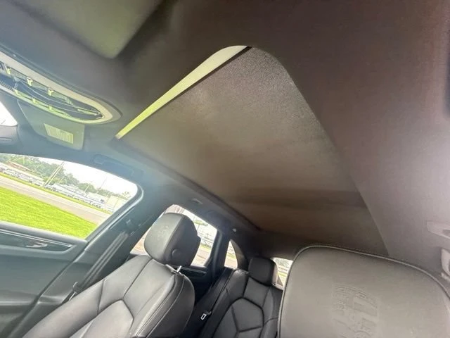 2025 Porsche Macan Electric - Image 13 of 20