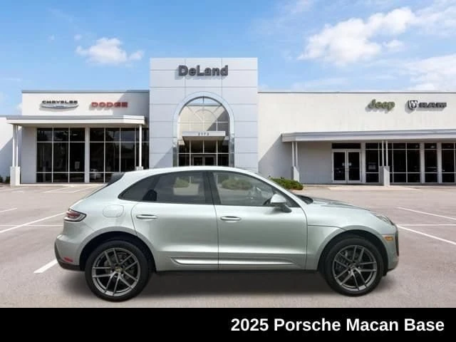 2025 Porsche Macan Electric - Image 4 of 20