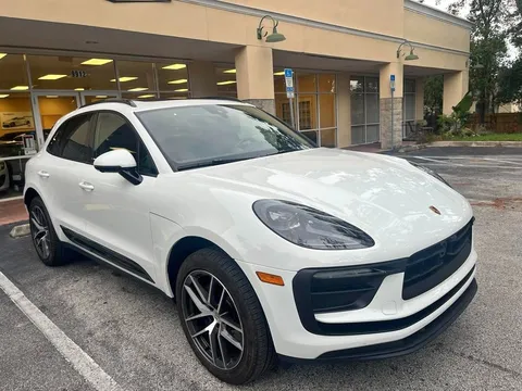2025 Porsche Macan