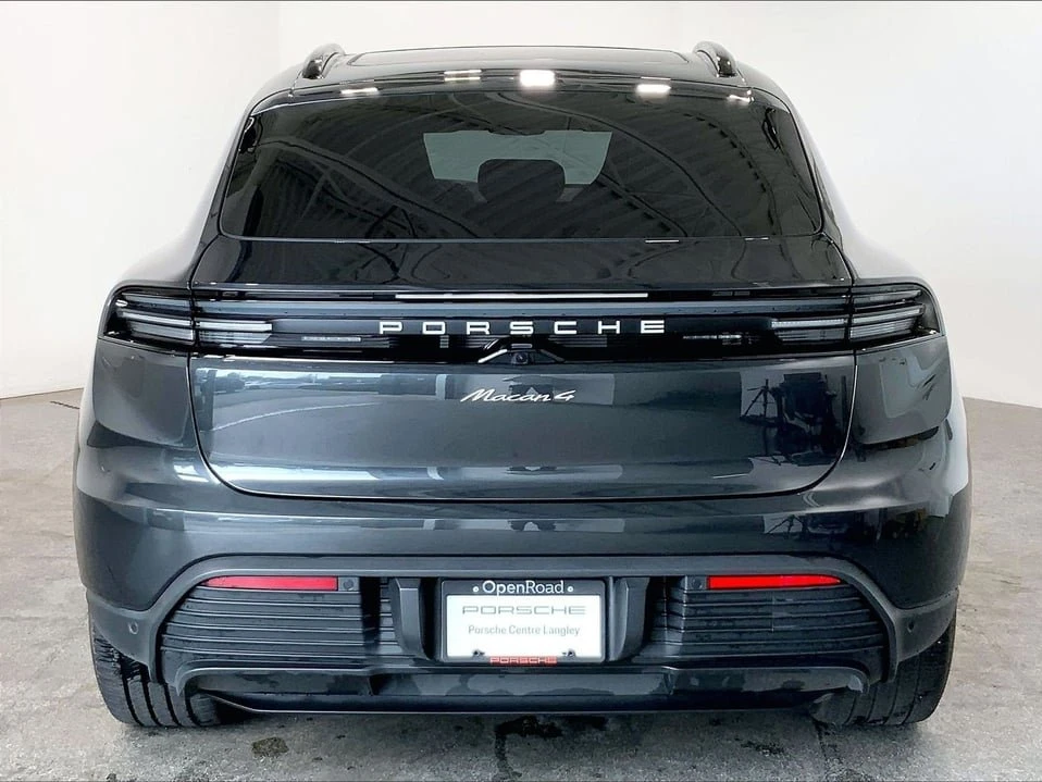2025 Porsche Macan Electric - Image 4 of 20