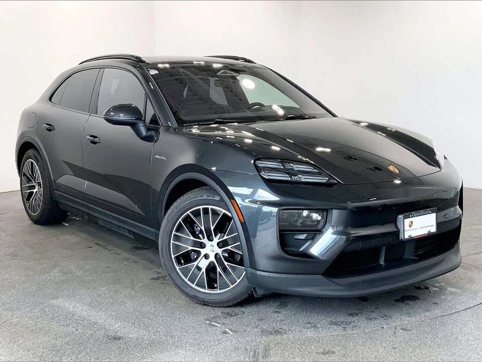 2025 Porsche Macan Electric - Image 2 of 20