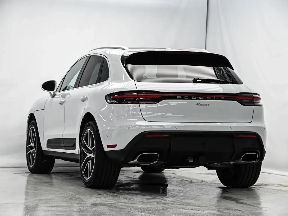 2025 Porsche Macan - Image 5 of 20