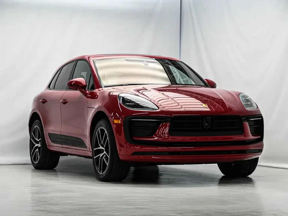 2025 Porsche Macan - Image 6 of 20