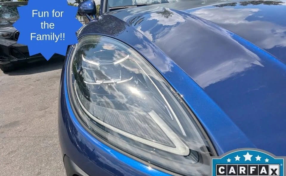 2025 Porsche Macan Electric - Image 20 of 20