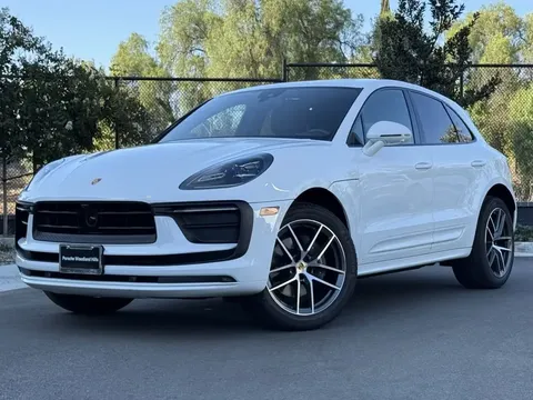 2025 Porsche Macan