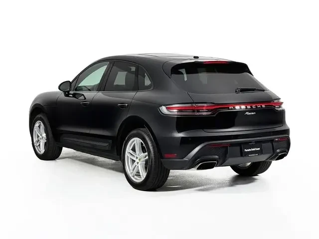 2025 Porsche Macan - Image 3 of 8