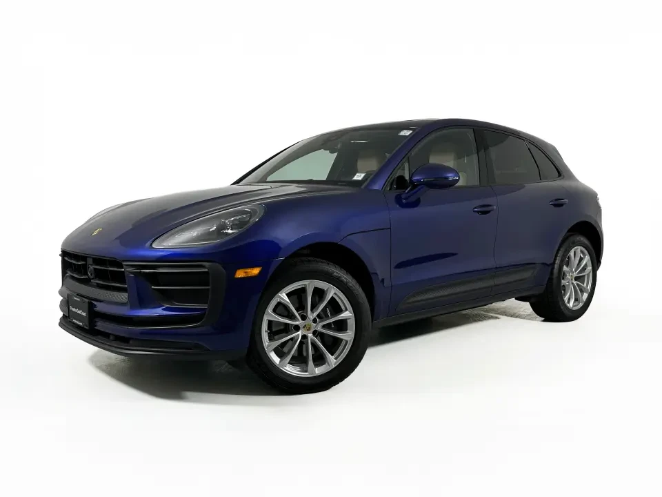 2025 Porsche Macan - Image 10 of 13