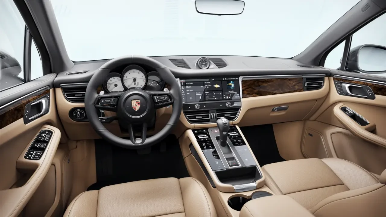 2025 Porsche Macan S - Image 4 of 13