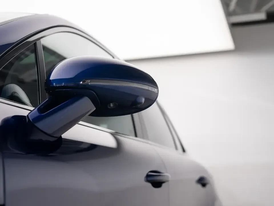 2025 Porsche Macan S - Image 7 of 20