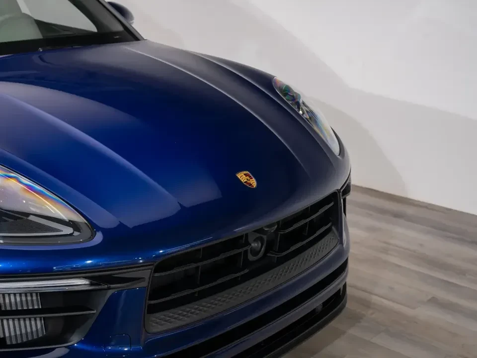 2025 Porsche Macan S - Image 5 of 20